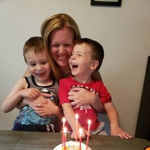 Meet your Posher, Carly